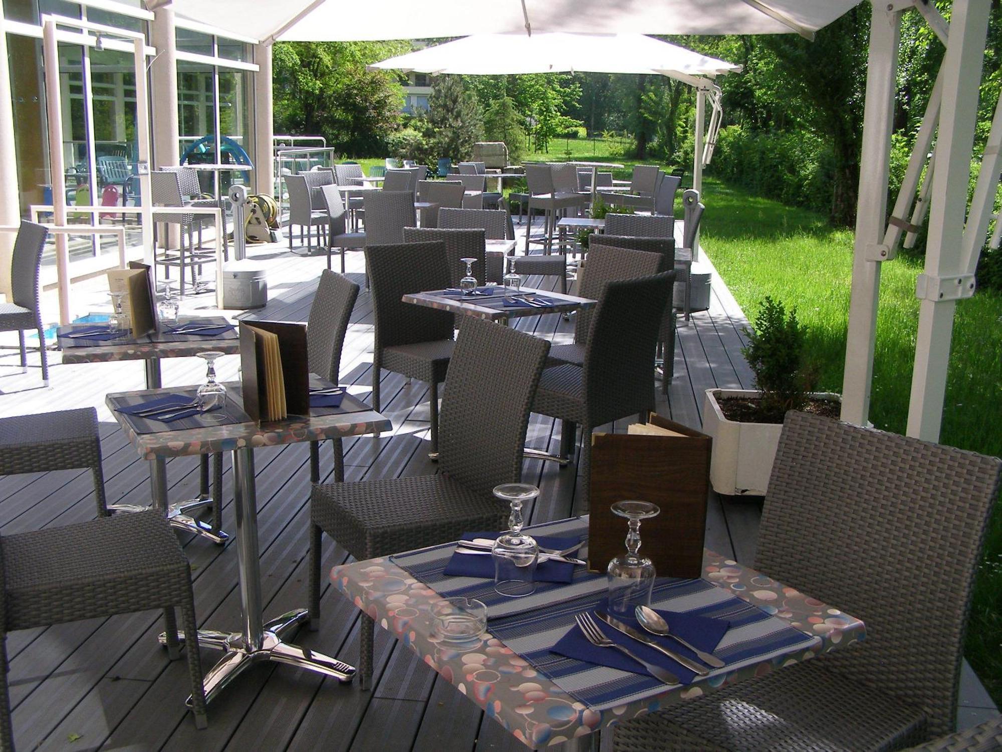 Hotel & Spa Marina D'Adelphia Aix-les-Bains Exterior photo